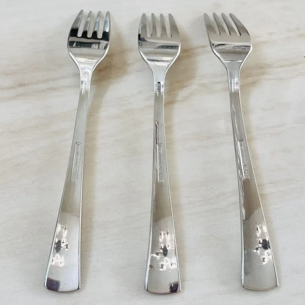 INTERNATIONAL Silver INS330 Stainless 18/10 Flatware Salad Forks 3pc